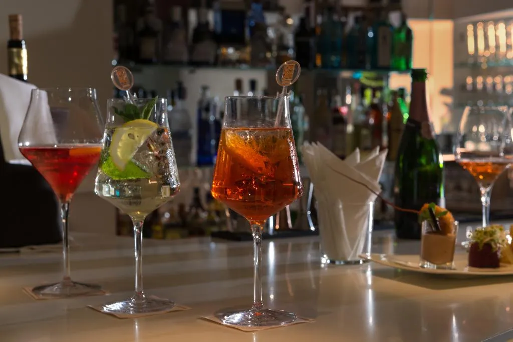 Bar, Grand Resort Du Lac Et Du Parc, Milan