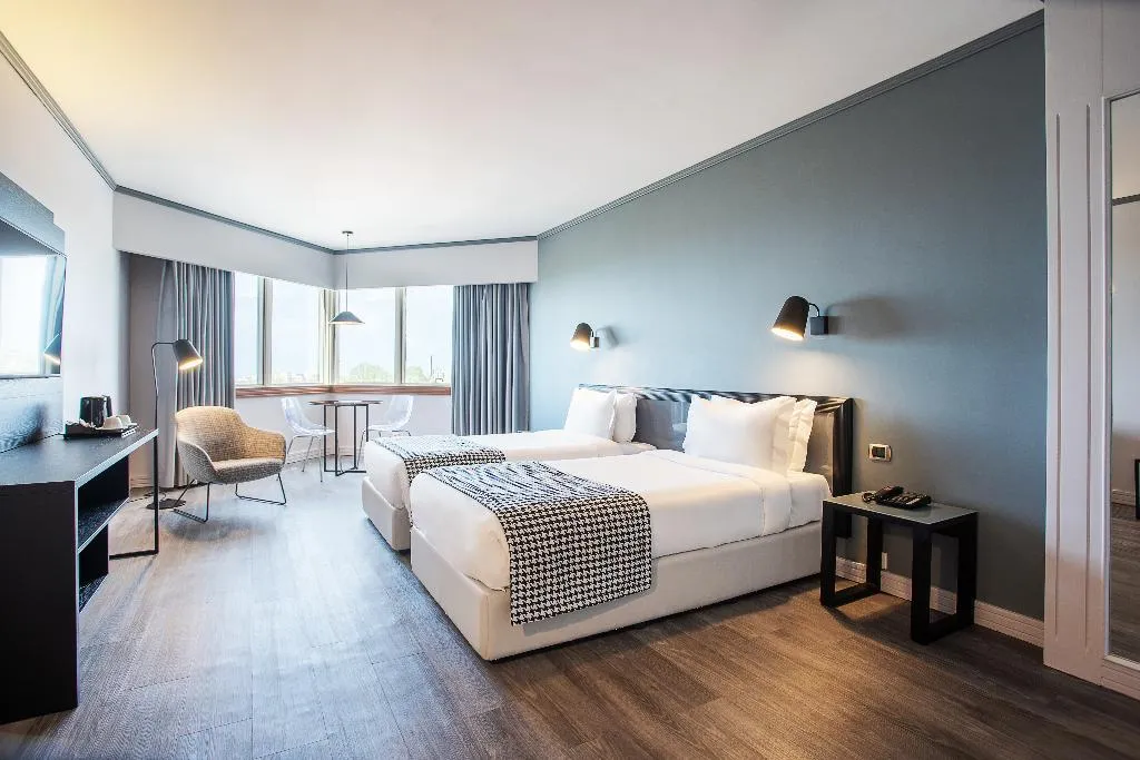 Double or Twin COMFORT Room, HF Fenix Porto, Porto