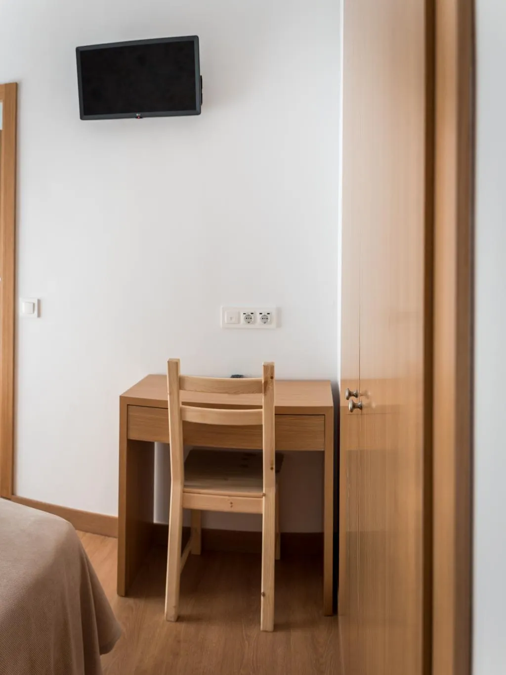 DOUBLE STANDARD Room, San Antonio, Madrid