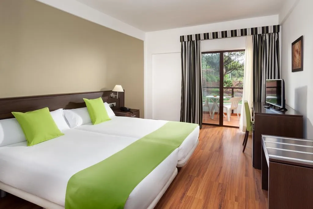 TRIPLE STANDARD Room, Hotel TRH Taoro Garden - Only Adults, Tenerife