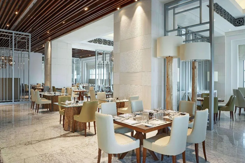 Restaurant, Hilton Dubai Al Habtoor City, Dubai