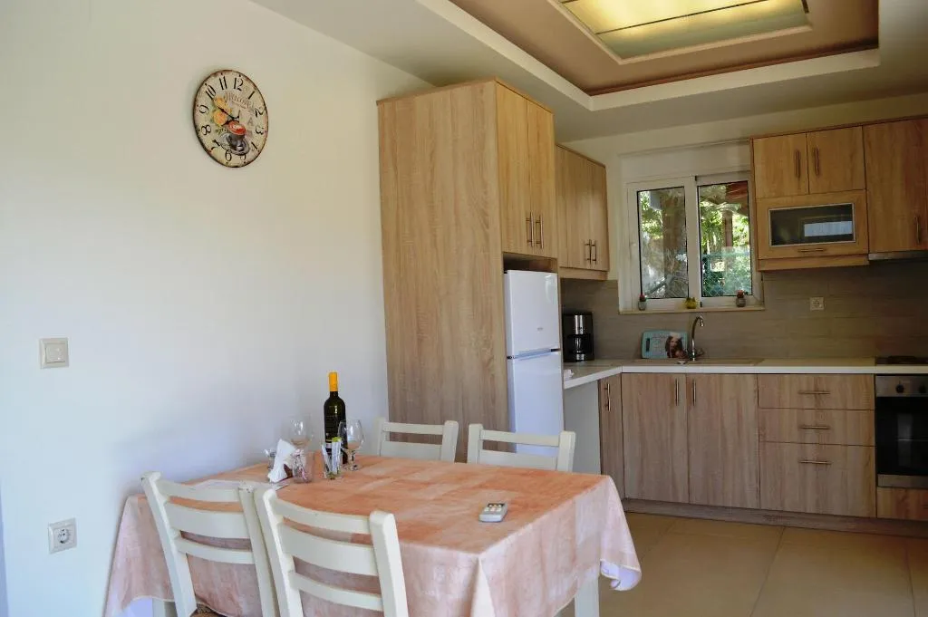 Room, Matala Bay in Style Apartments, Crete