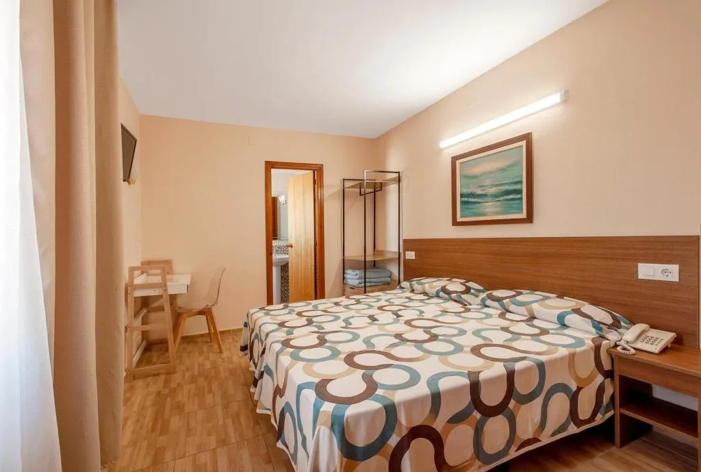 Room, Hotel Silvia, Costa Brava