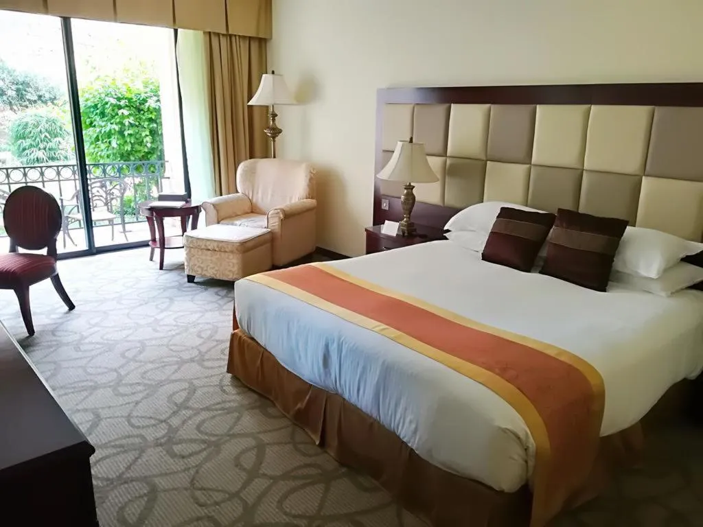 Room, Grand Hotel Excelsior, Malta