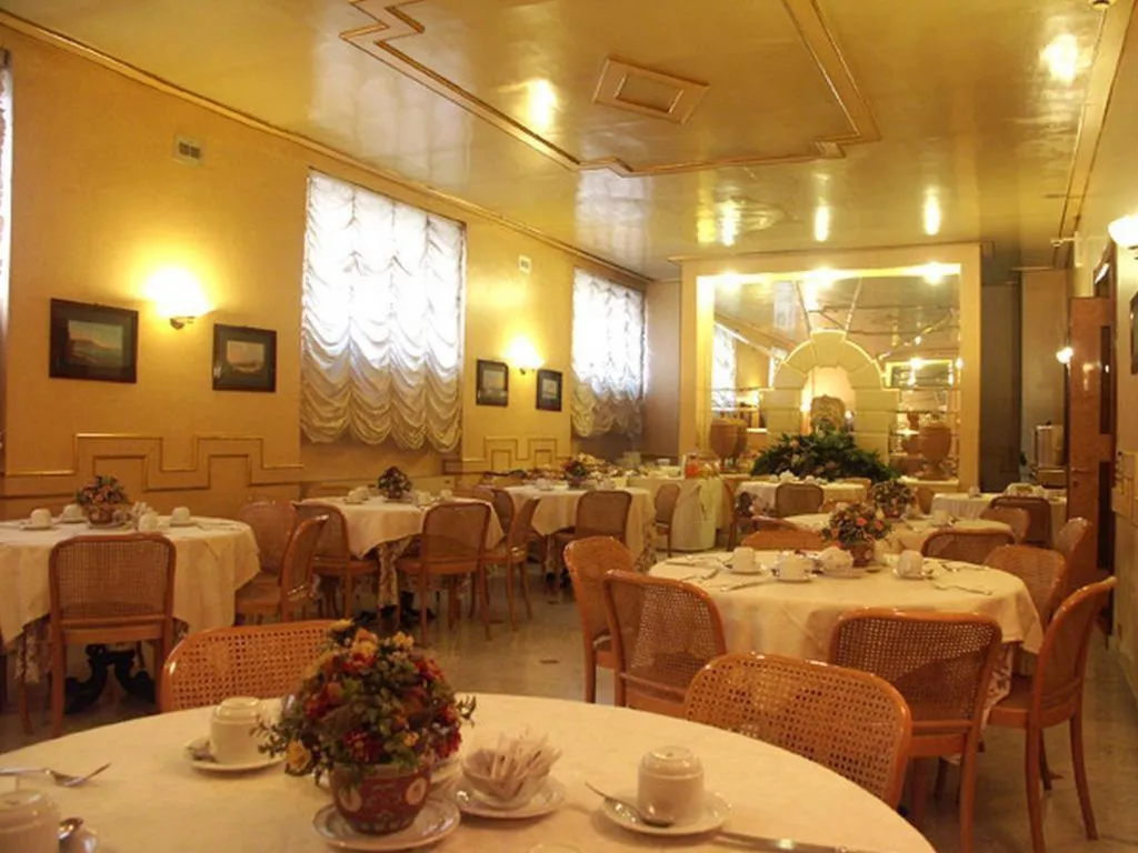 Restaurant, Nuovo Rebecchino, Naples
