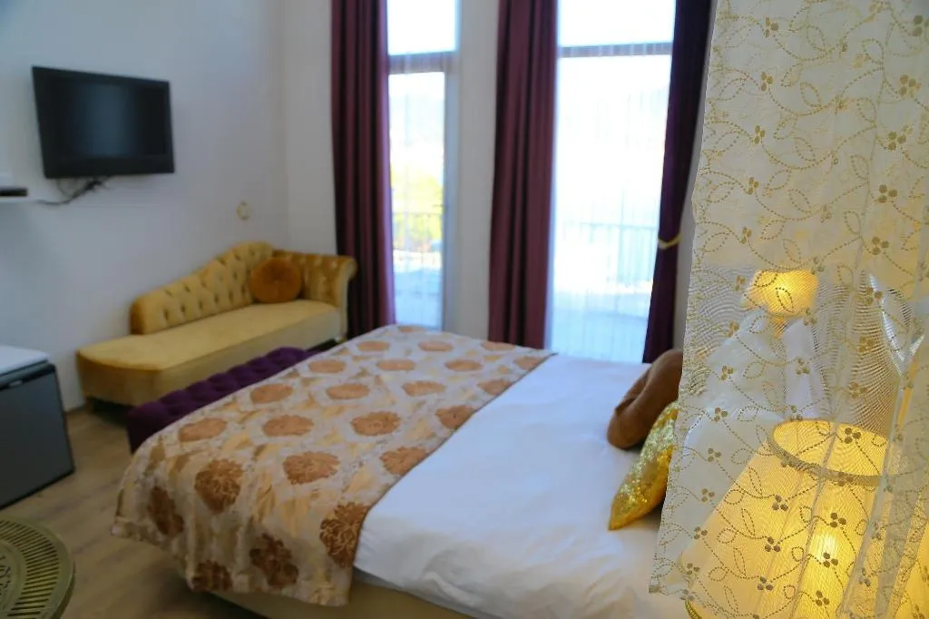 Room, Huri & Nuri Hotel, Izmir