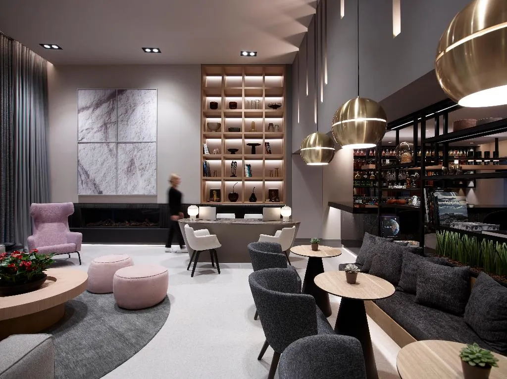 Lobby, Heritage Hill Hotel, Athens