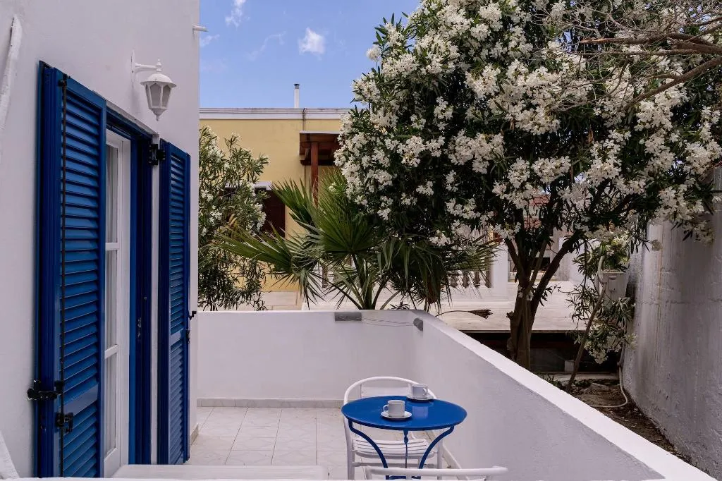 Room, Ikaros Hotel, Santorini