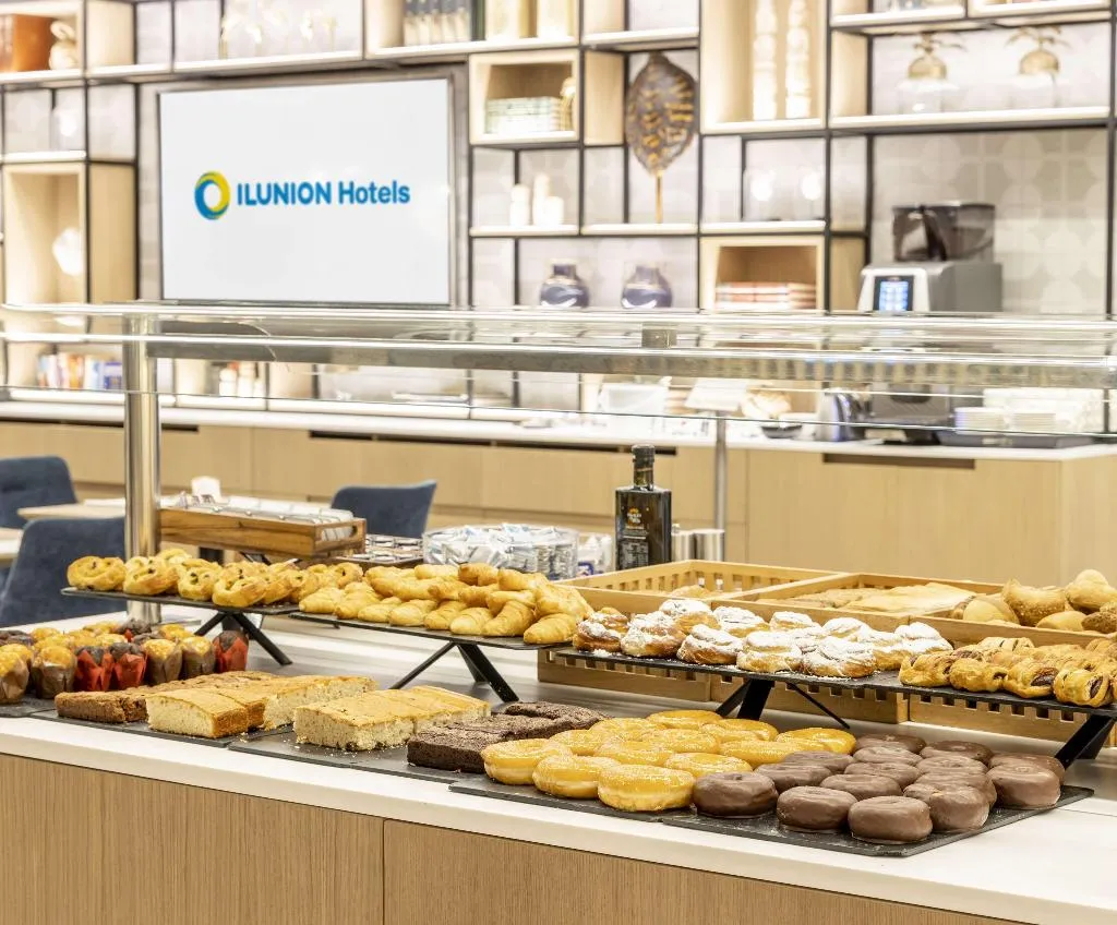 Restaurant, Ilunion Barcelona, Barcelona