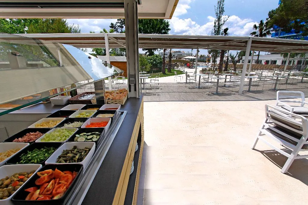 Bar, BG Tonga Tower Design Hotel & Suites, Majorca