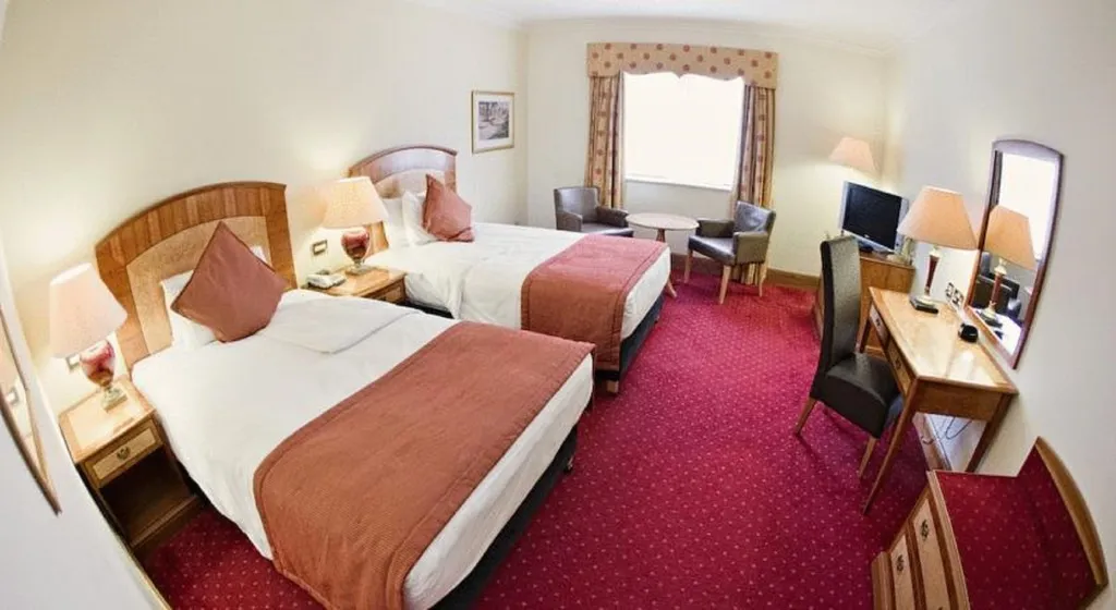 DOUBLE DELUXE KING BED Room, Hotel Riu Plaza The Gresham Dublin, Dublin