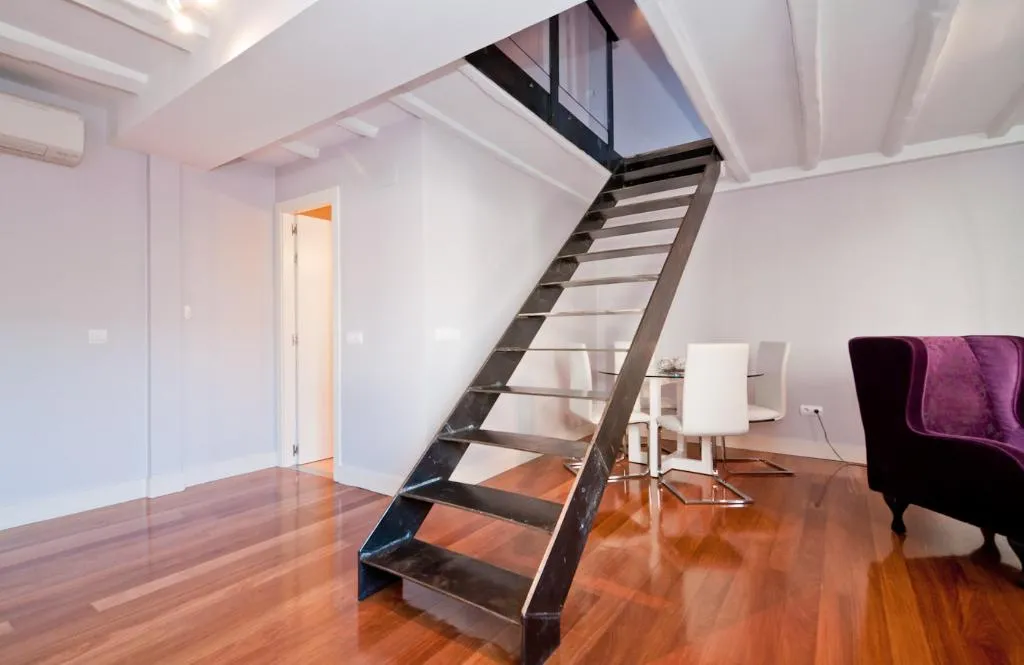 APARTMENT DUPLEX Room, Smartr Madrid Atocha, Madrid