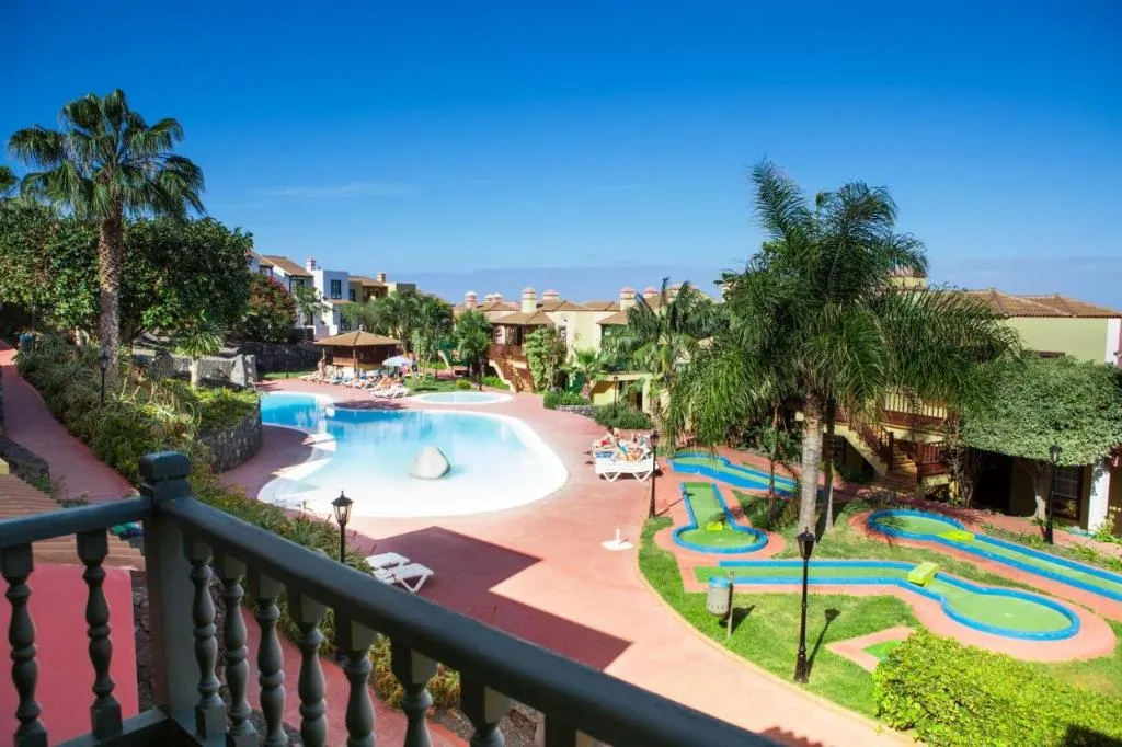 Sports and Entertainment, Oasis San Antonio Apartmentos, La Palma