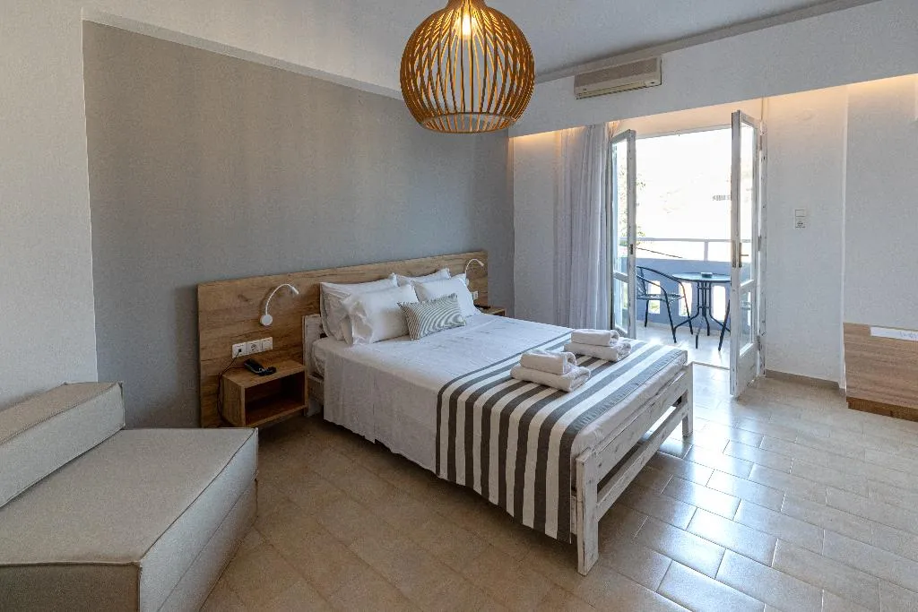 TRIPLE SIDE SEA VIEW Room, Triton Authentic Cretan Hotel, Crete