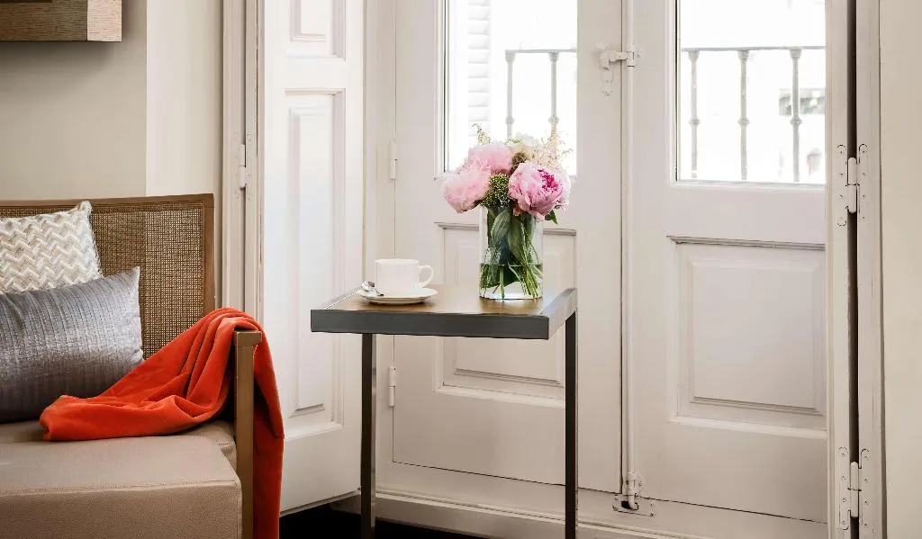 Room, NH Collection Madrid Palacio de Tepa, Madrid