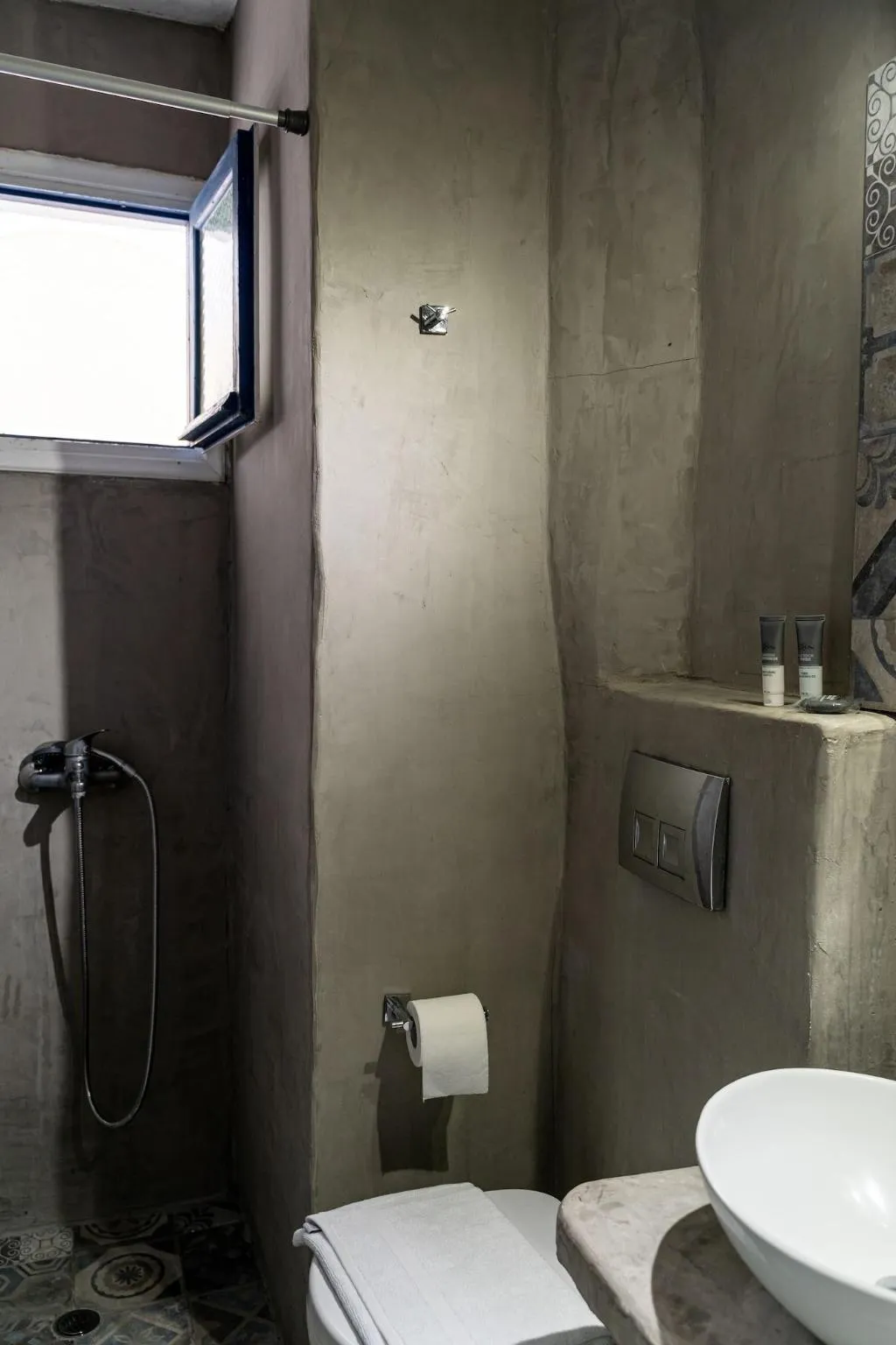Room, Ikaros Hotel, Santorini