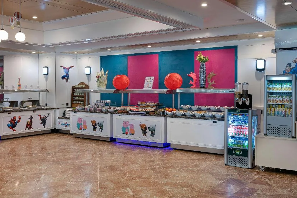 Sports and Entertainment, Seven Seas Hotel Blue, Antalya