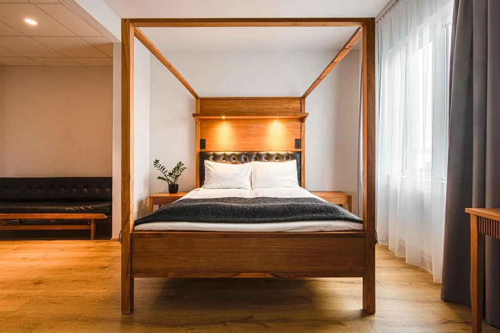 DOUBLE QUEEN SIZE BED Room, Hotel Von, Reykjavik