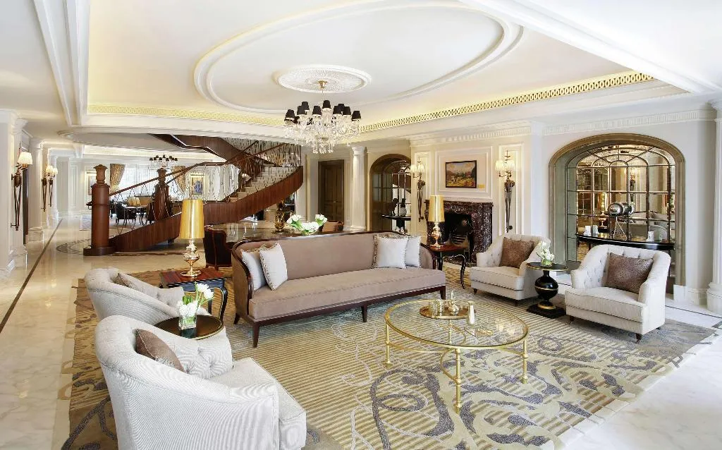 Room, Al Habtoor Palace, Dubai