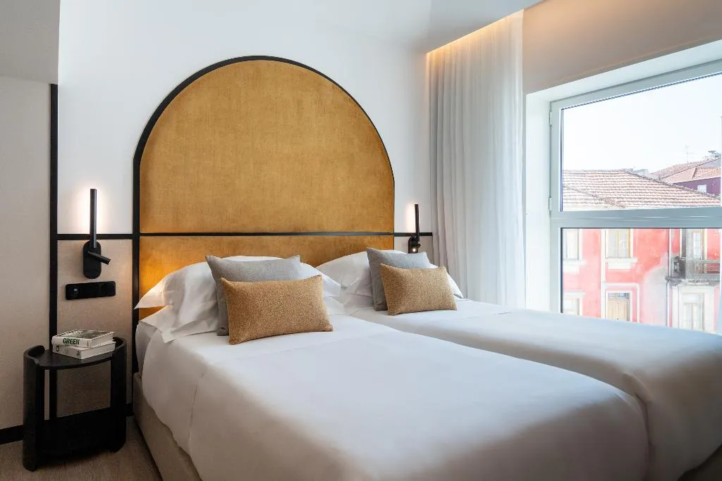 SINGLE PREMIUM Room, The Editory Garden Baixa Porto Hotel, Porto