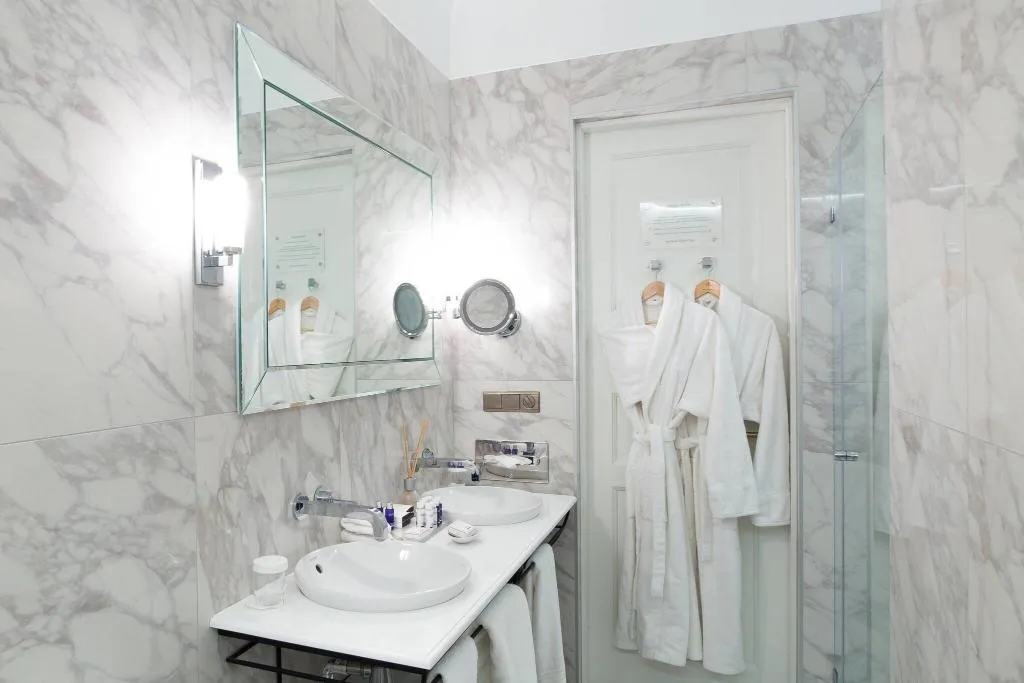 Room, Hotel Telegraaf, Autograph Collection, Tallinn