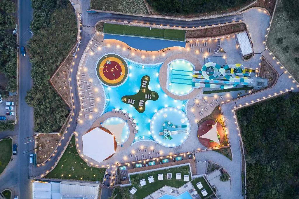 Sports and Entertainment, Zeus Eleva Mirabello Bay, Crete