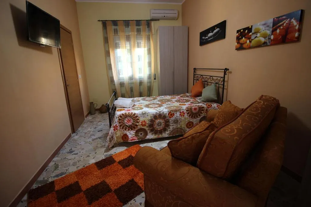 Room, b&b Vistamare, Catania
