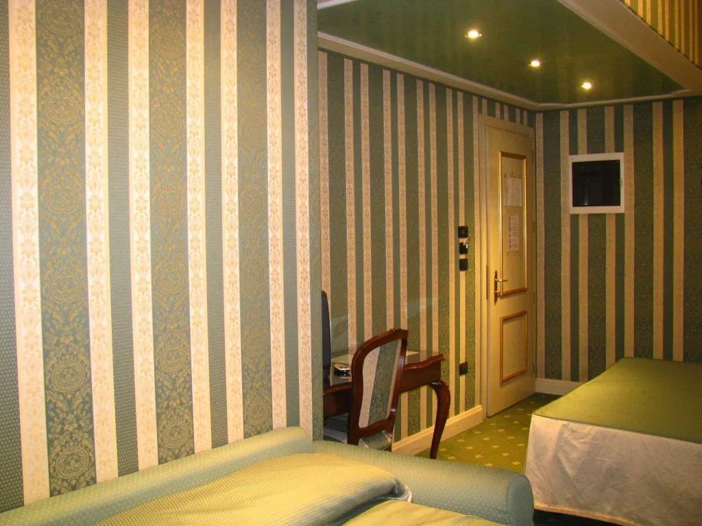 TRIPLE TWO BEDS Room, Hotel Belle Epoque, Venice