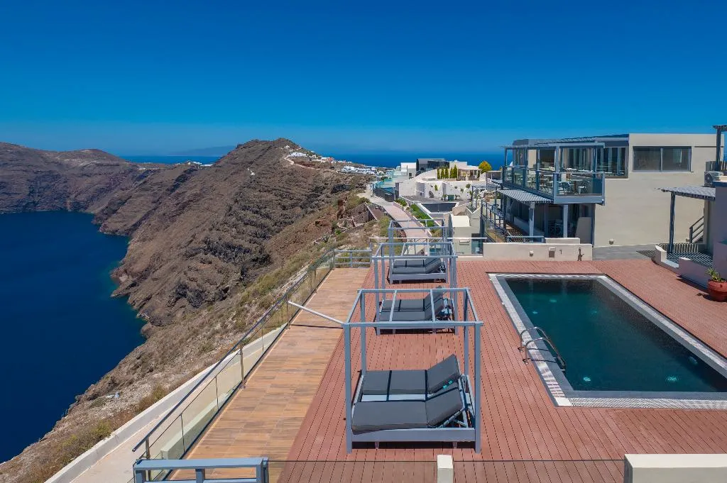 General view, Gizis Cliffside Suites, Santorini
