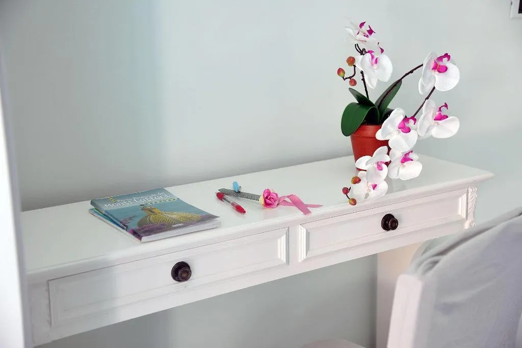 Room, B&B Le Cycas, Naples