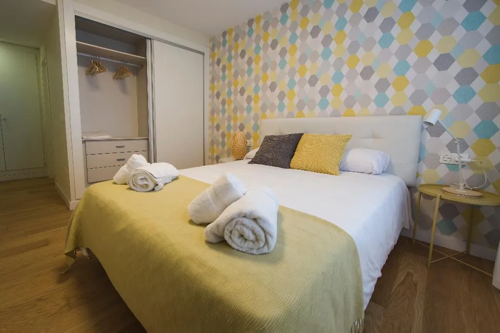 APARTMENT TWO BEDROOMS Room, HQ Rooms San Vicente, Valencia