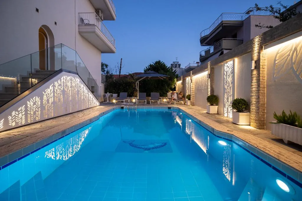Pool, Alkyonis, Halkidiki