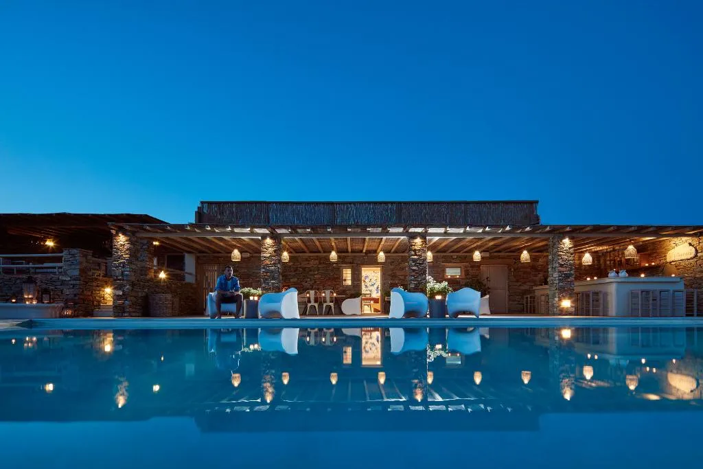 Lobby, Diles & Rinies, Mykonos