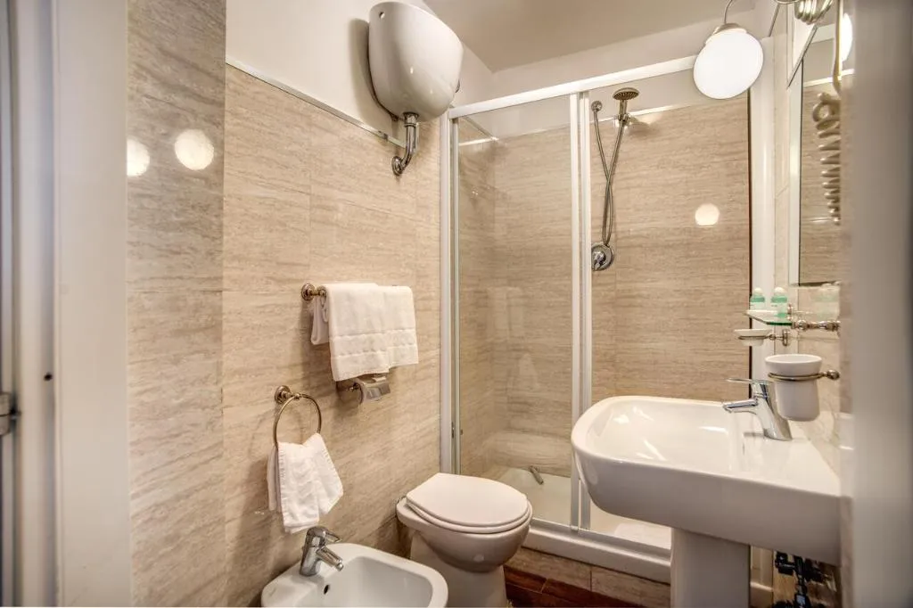 TRIPLE STANDARD Room, San Valentino, Rome