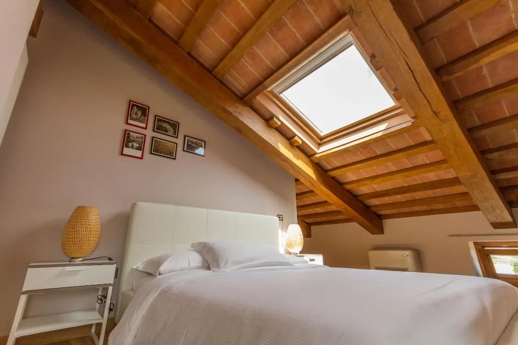 Room, Tenuta Borgo Santa Cecilia, Umbria