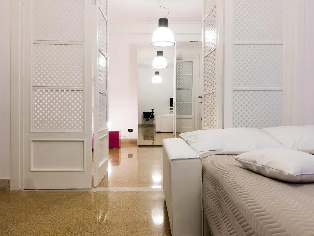 Room, Suite In Center, Palermo