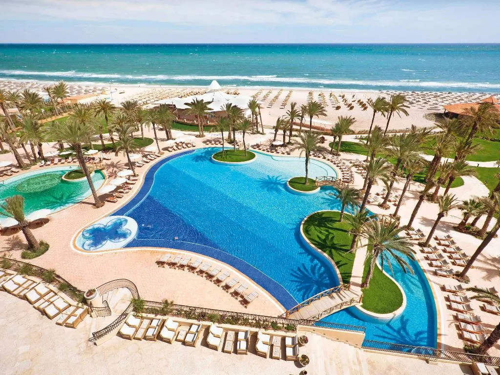 Pool, Movenpick Resort & Marine Spa Sousse, Tunisia