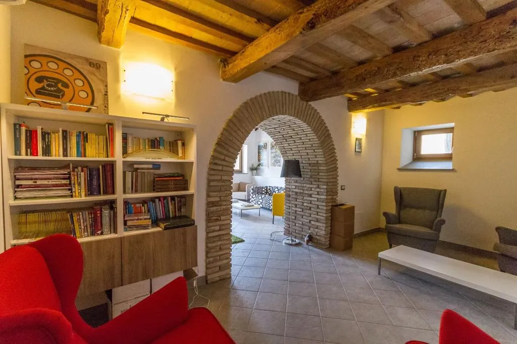 Lobby, Tenuta Borgo Santa Cecilia, Umbria