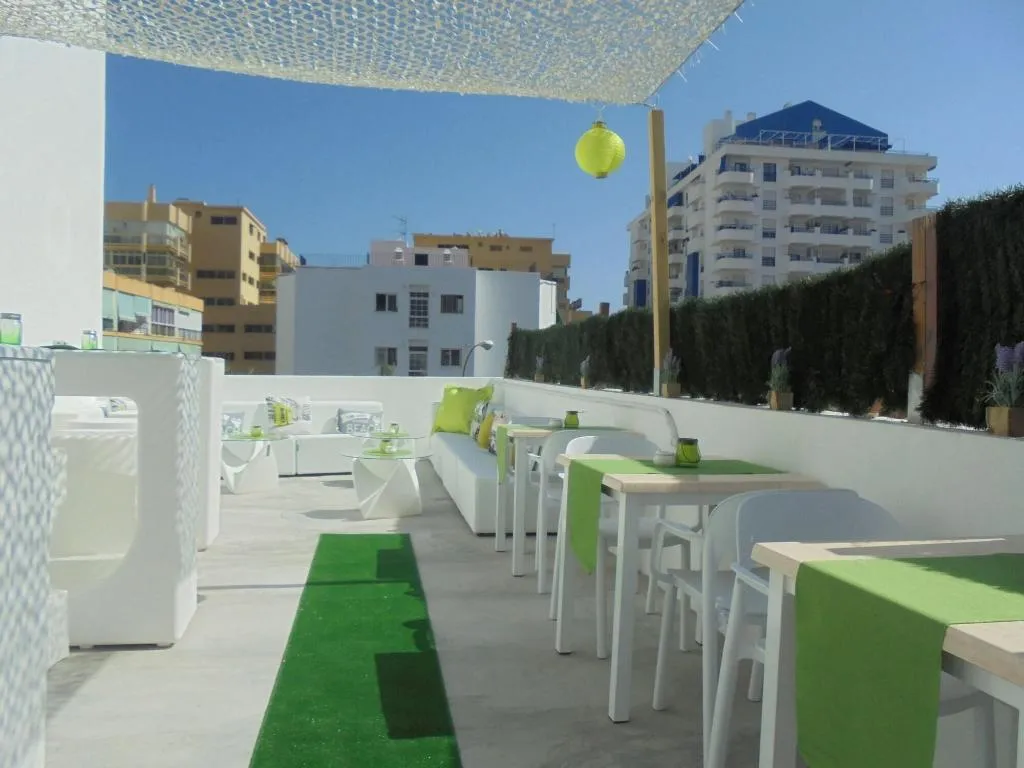 Terrace, Hostal Tak, Costa Del Sol