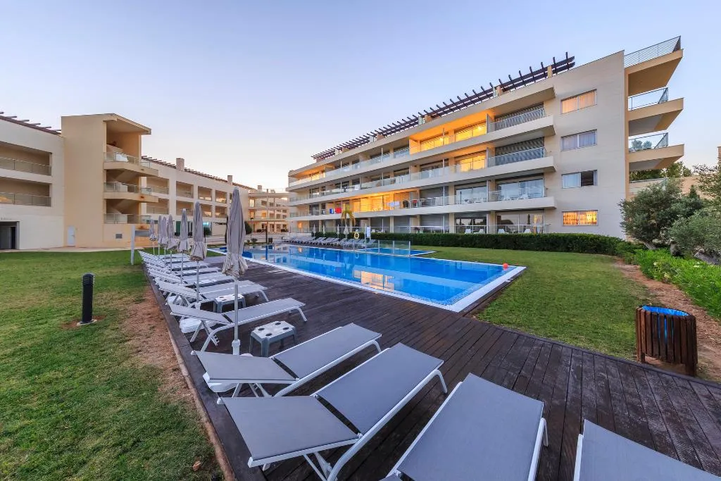 Pool, Laguna Vilamoura, Algarve