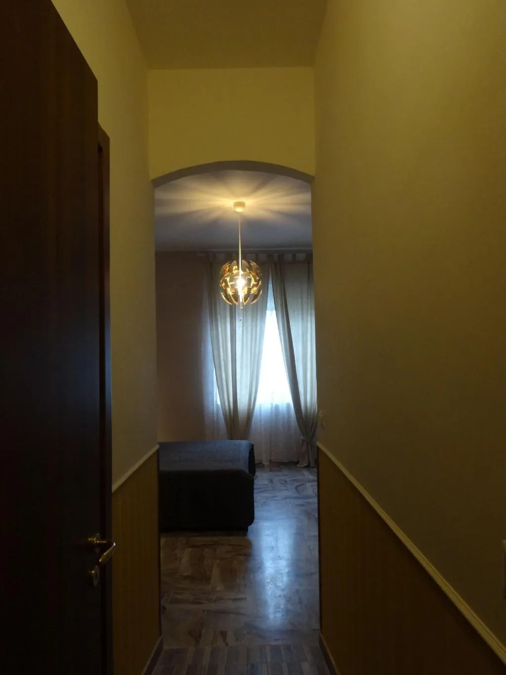 Room, Amphitheatrum Gate, Naples