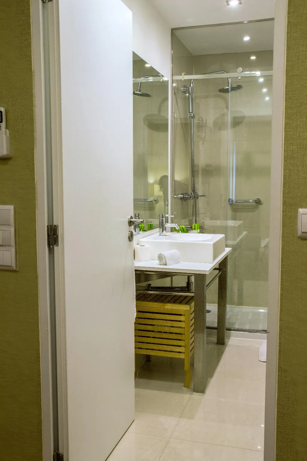 APARTMENT TWO BEDROOMS Room, Casas do Porto - Ribeira Apartments, Porto