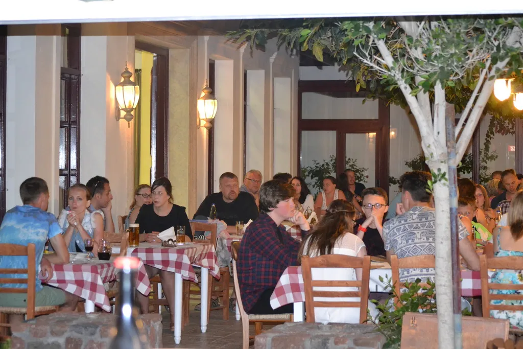 Restaurant, Veggera Hotel, Santorini