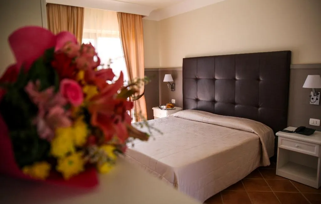 DOUBLE SINGLE USE STANDARD Room, Baia di Ulisse Wellness and Spa, Catania