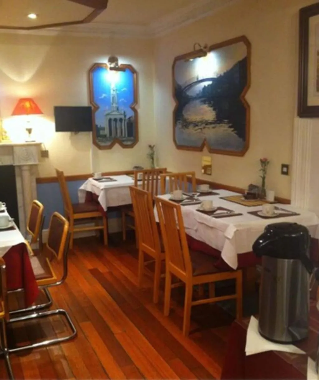 Restaurant, Leeson Bridge Guesthouse, Dublin