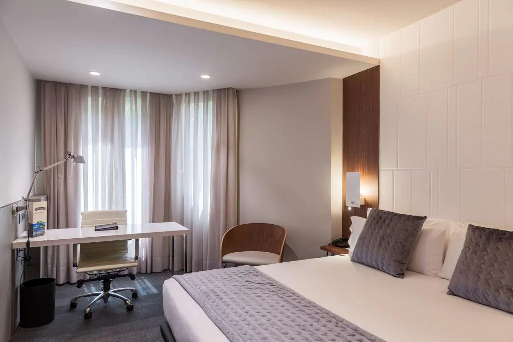 Room, Best Western Premier Hotel Dante, Barcelona