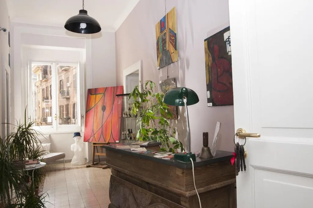 Lobby, B&B Napul'art, Naples