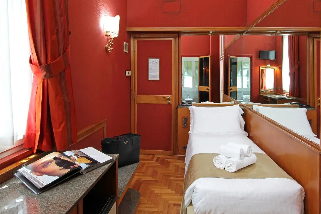SINGLE STANDARD Room, Hotel Arcangelo, Rome