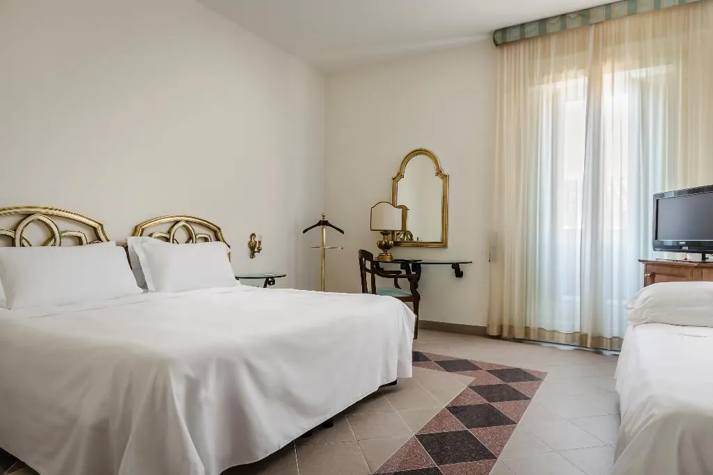 TRIPLE STANDARD Room, Eurostars Centrale Palace, Palermo