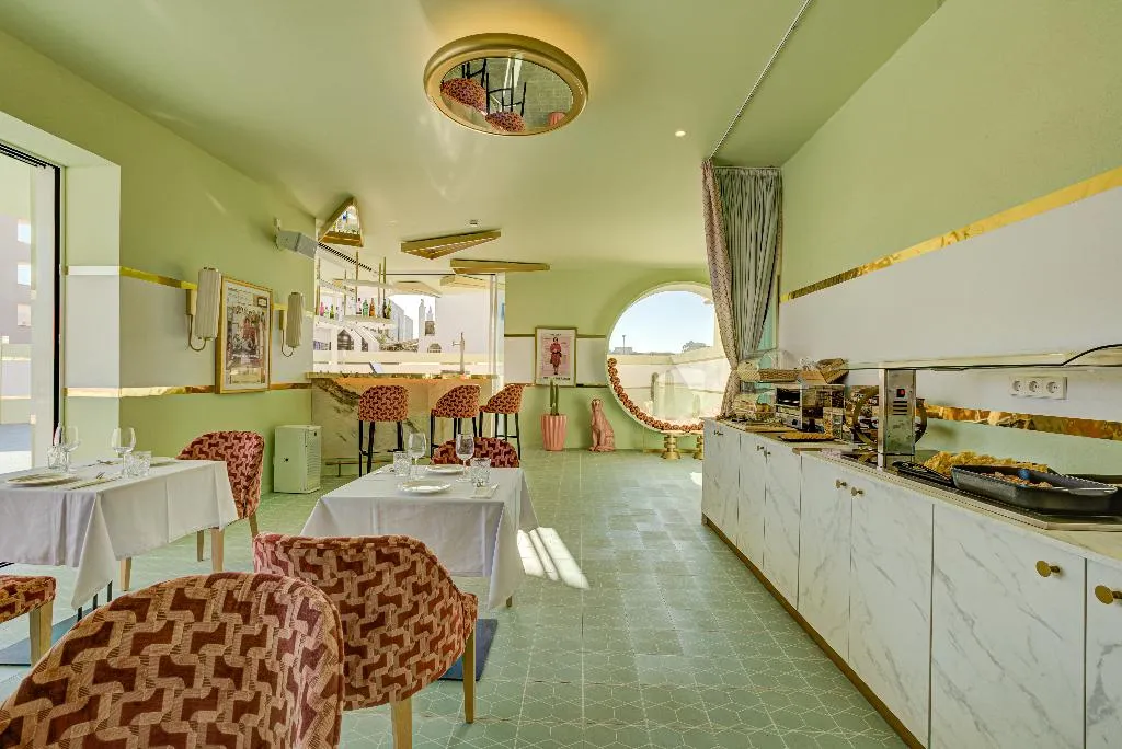Restaurant, Grand Paradiso, Ibiza